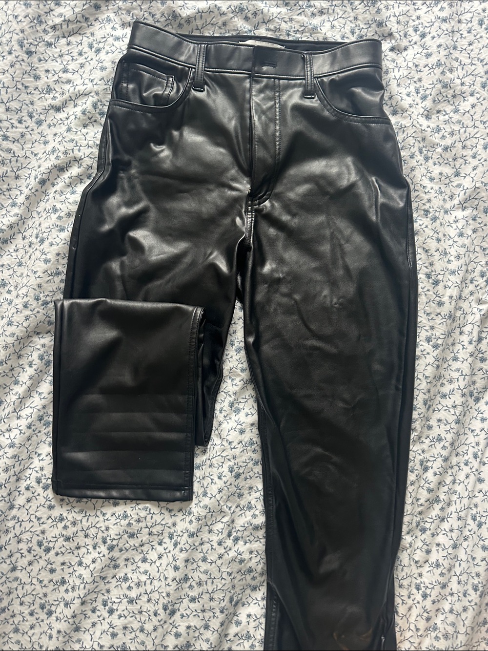Abercrombie & Fitch The 90s Straight Ultra High Rise Black Waist 27